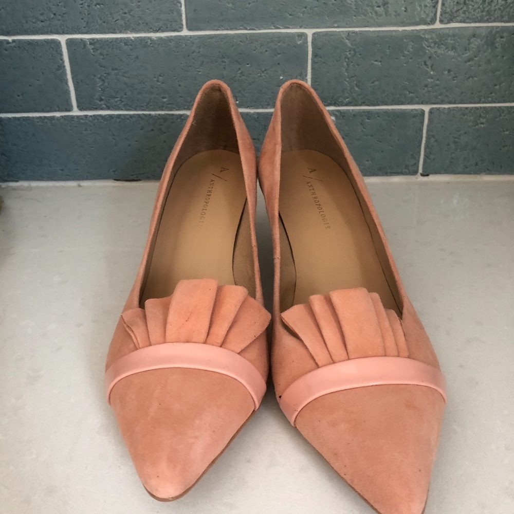 Anthropologie pink kitten heel pumps